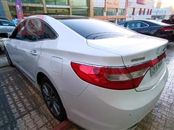 Hyundai Azera